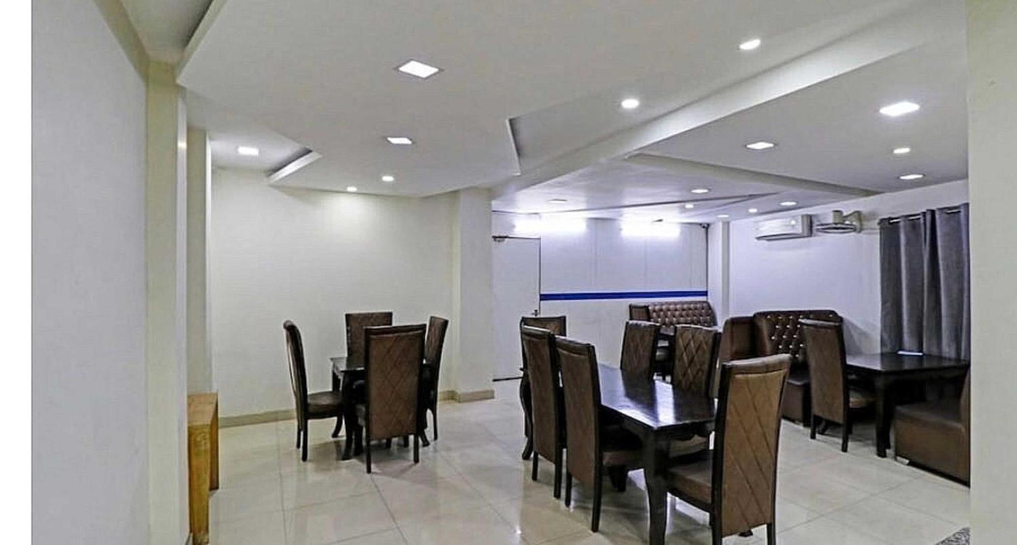 Super Hotel O Mahal New Delhi Exterior photo